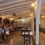 Lale Ξενοδοχείο