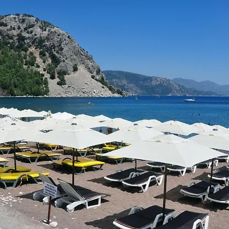 Lale Hotel 4*