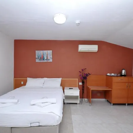 Hotel Lale Turunc